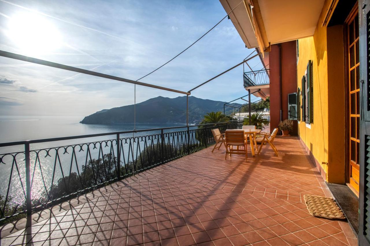 מונליה 080 - La Villa Storica Il Vigneto 45B, Terrazza Sul Mare - Parcheggio Privato Gratis מראה חיצוני תמונה